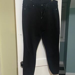 GAP Women's Classic Black Skinny Jeans